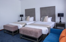 Gloria Inn Hotel