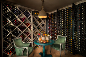 Stanley & Livingstone Boutique Hotel