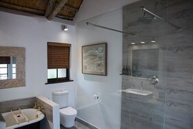 Amanzi Lodge