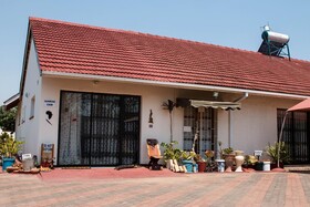 Mpofu Bed & Breakfast