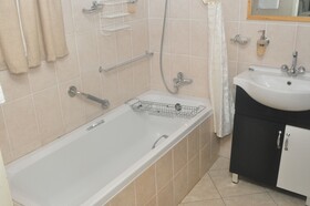 Mpofu Bed & Breakfast
