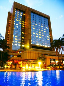 Rainbow Towers Hotel