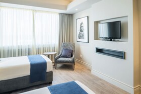 Rainbow Towers Hotel