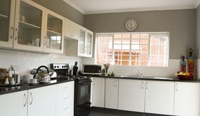 Sunbird Guest House