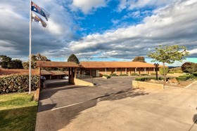 Sundowner Hume Country Motor Inn