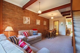 Mollymook Beach Units