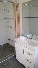 Kings Point Retreat