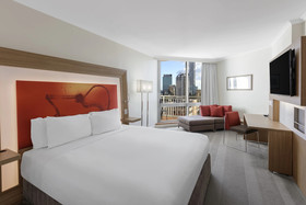 Amora Hotel Brisbane