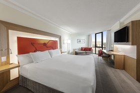 Amora Hotel Brisbane