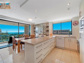 Burgess @ Kings Beach Apartments