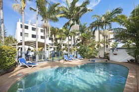 Fairseas Apartments