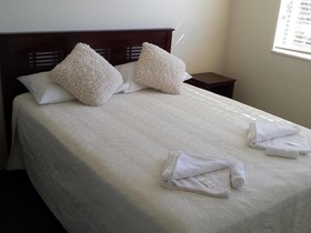 Fairseas Apartments