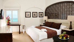 Oaks Metropole Hotel