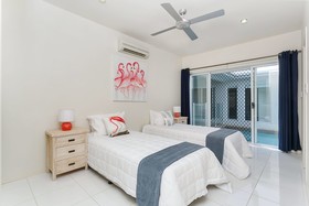 Laguna Retreat