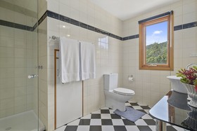 Manfield Country Bruny Island