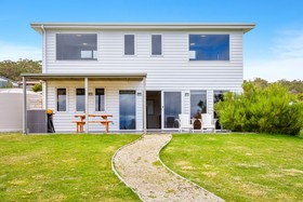 Manfield Seaside Bruny Island