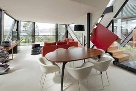Mona Pavilions