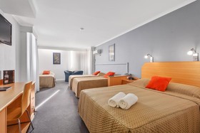 Beachfront Voyager Motor Inn