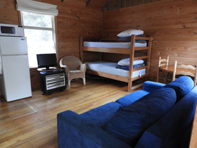 Somerset Beachside Cabin and Caravan Park
