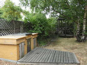 Somerset Beachside Cabin and Caravan Park