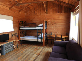 Somerset Beachside Cabin and Caravan Park