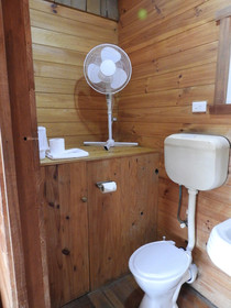 Somerset Beachside Cabin and Caravan Park