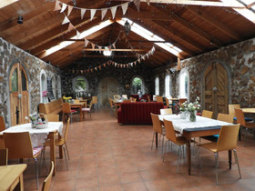 Somerset Beachside Cabin and Caravan Park