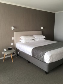 Argosy Motor Inn