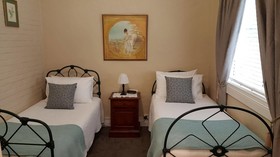 Arendon Cottage