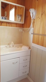 Hazelcreek Cottages