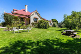 Cambridge House Geeveston
