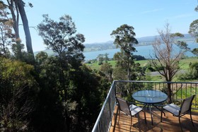 Armalong Winery Chalets