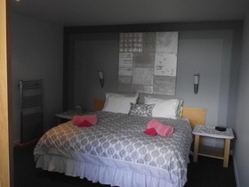 Armalong Winery Chalets