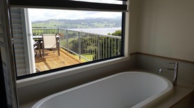 Armalong Winery Chalets
