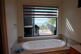 Armalong Winery Chalets