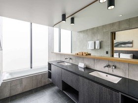 Movenpick Hotel Hobart