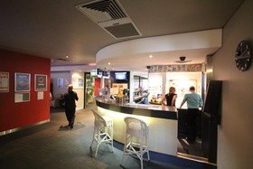 Mornington Inn