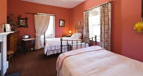 Tynwald Willow Bend Estate Hotel