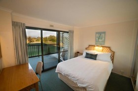 Shearwater Resort