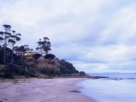 Avalon Coastal Retreat