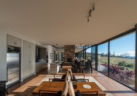 Dragonfly Lodge