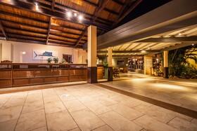 Manchebo Beach Resort & Spa