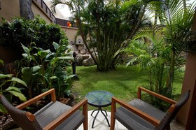 Manchebo Beach Resort & Spa