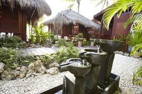 Manchebo Beach Resort & Spa