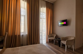 Baku Palace Hotel & Hostel