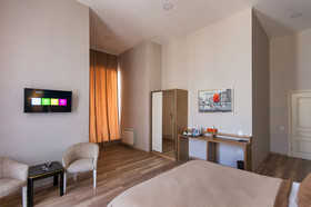 Baku Palace Hotel & Hostel