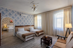 Baku Palace Hotel & Hostel