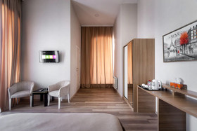 Baku Palace Hotel & Hostel