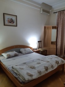 Nizami View Hostel & Hotel