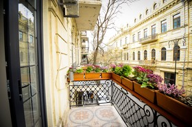 Renaissance Boutique Hotel